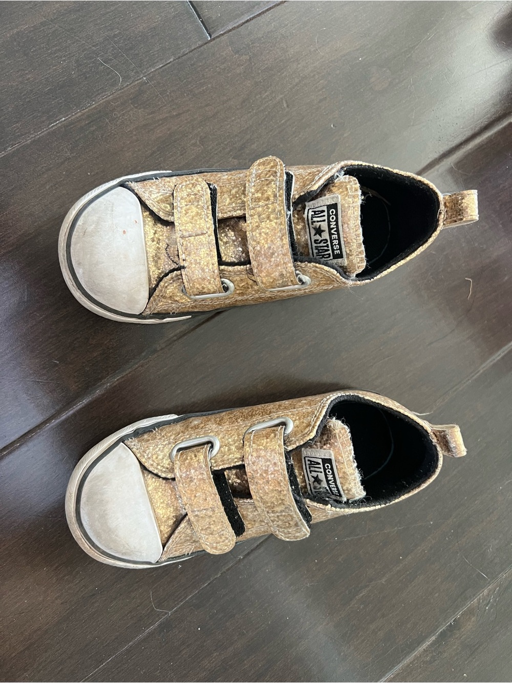Converse Kids Gold Glitter Velcro Low-Top Sneakers